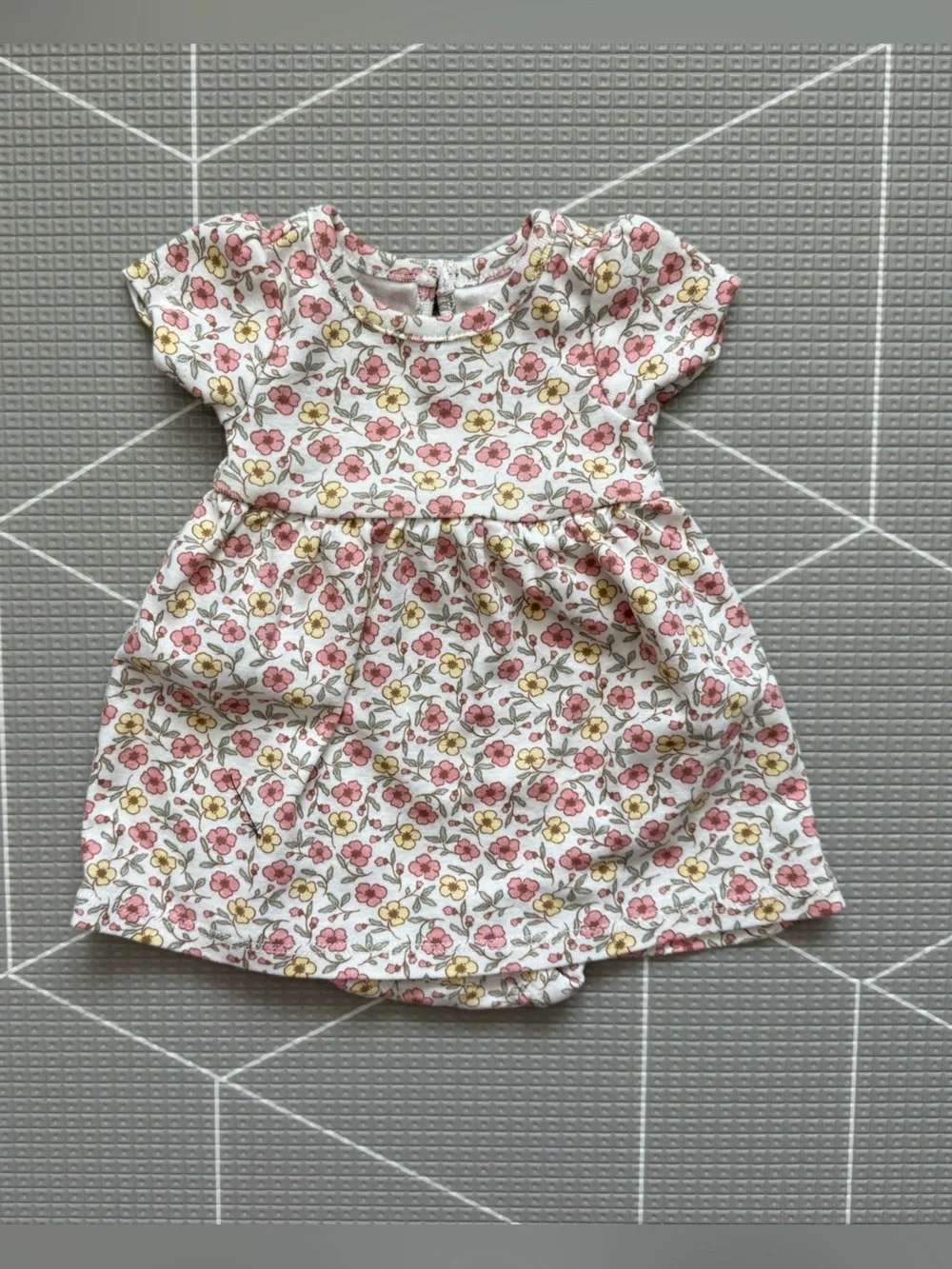 Carters|Baby girl Pink & Yellow boho Floral Short-Sleeve onesie Dress•••NB,CUTE!